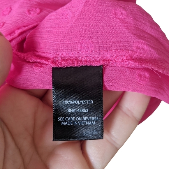 Torrid Chiffon Clip Dot Button-Front Blouse Size 2 / 2x / 18-20 - Picture 10 of 10